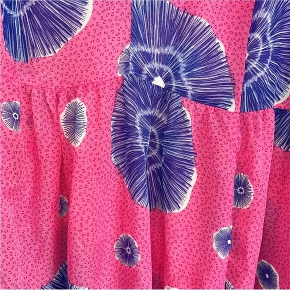 Lane Bryant Relaxed V Neck Babydoll Sheer Blouse in Batik - Picture 4 of 9